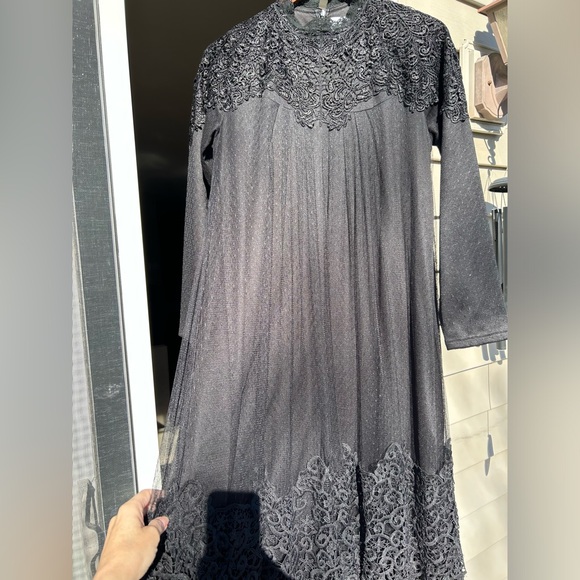 Lovely black dresss with black lace from Dainty Jewels, modest dress. - Picture 2 of 4